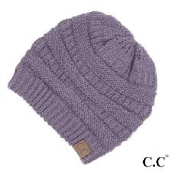 C.C Classic Cable Knit Beanie in Violet - NWT - Picture 1 of 3